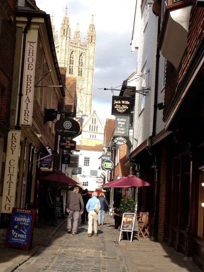 Tom and Jane Benyon en route to Canterbury Cathedral