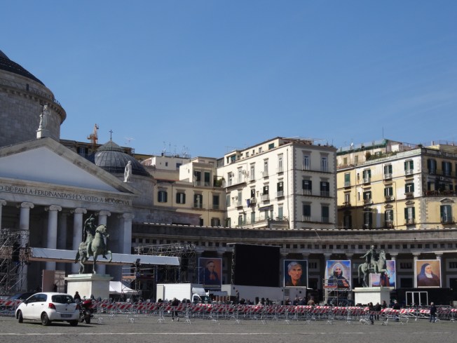 Piazza di Plebiscito and its neighbours