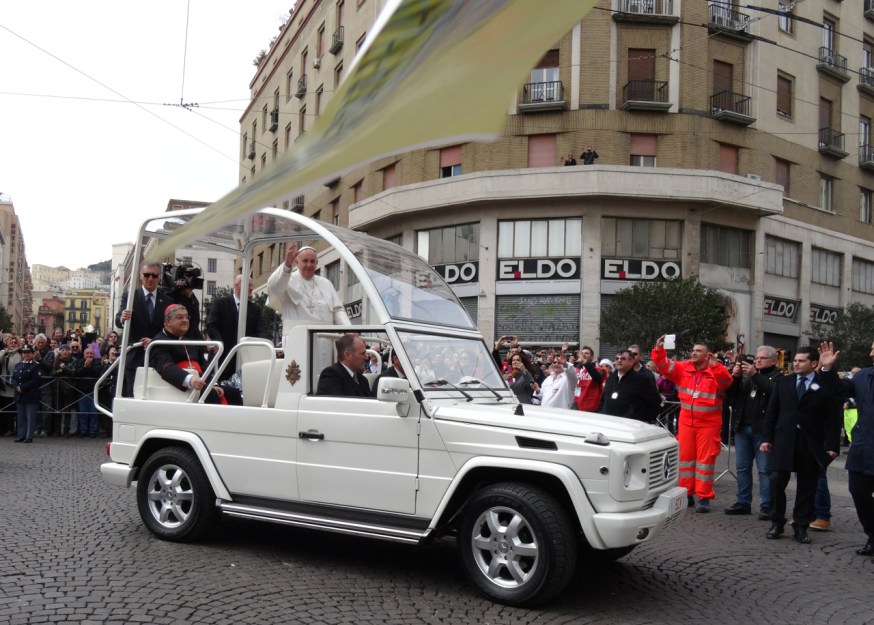 Pope's visit to Naples