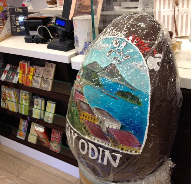 An egg to celebrate Apple's new training facility in Naples, Italy