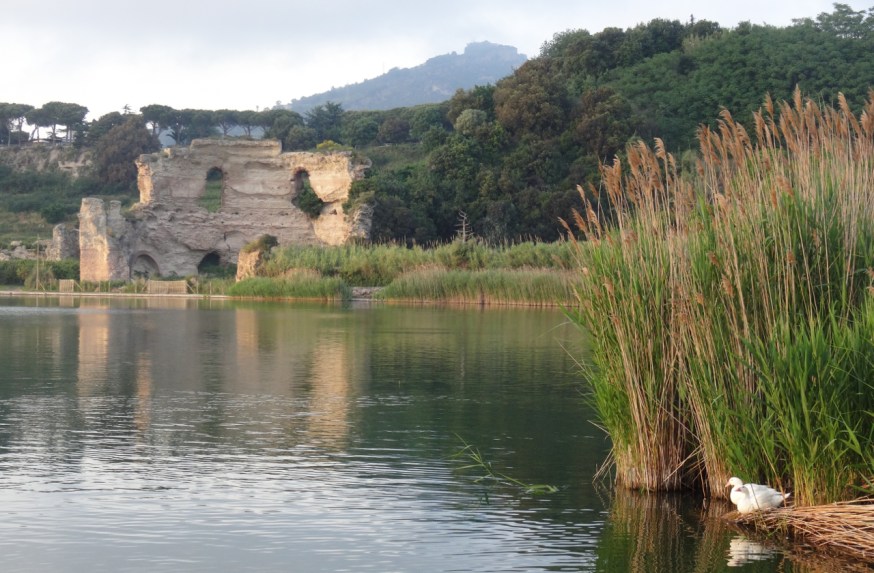 Catching the evening light on Lago d'Averno