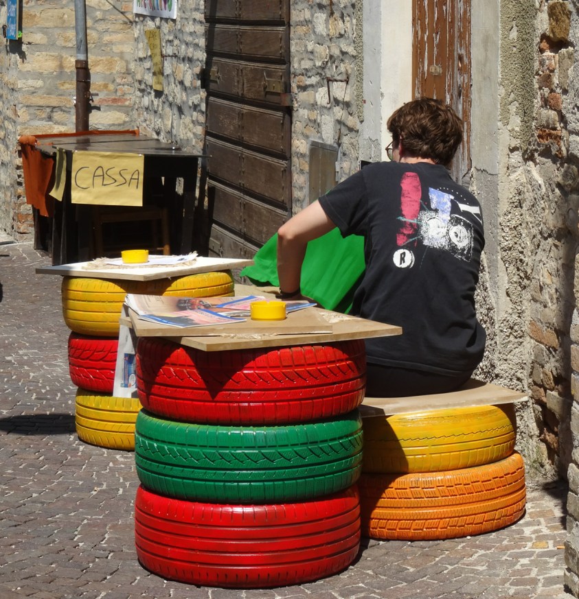 Montelparo - ready for the festa