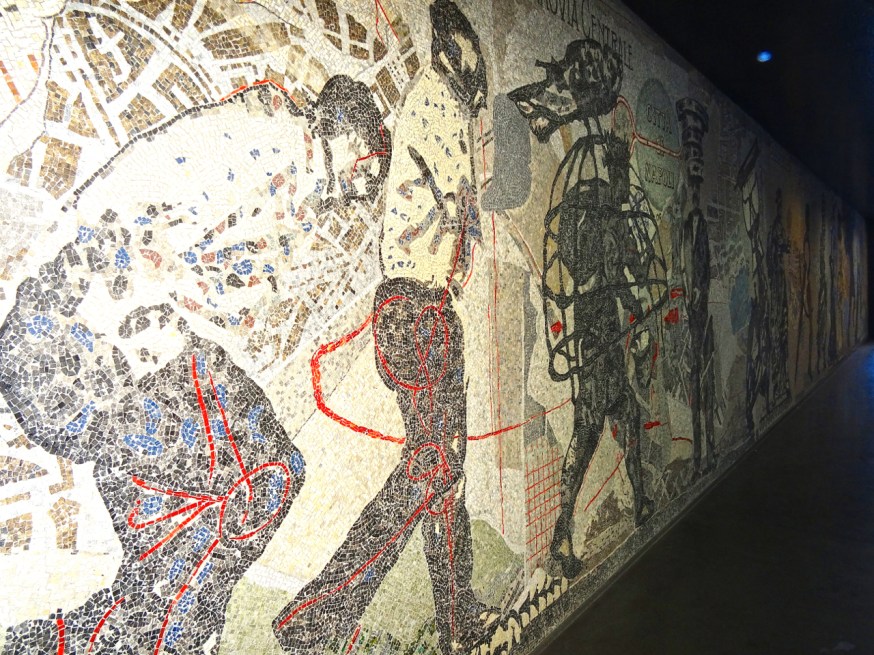 Part of William Kentridge's mosaic in the Toledo Metro, Napoli