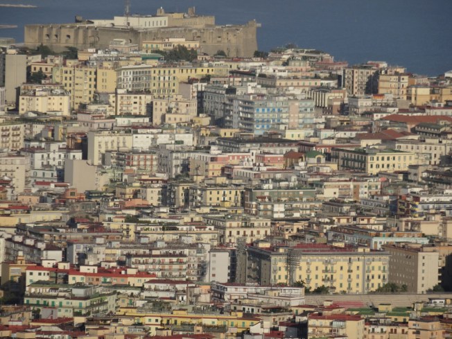 The Vomero area of Naples, Italy that now fills the green foreground in the right of the print above
