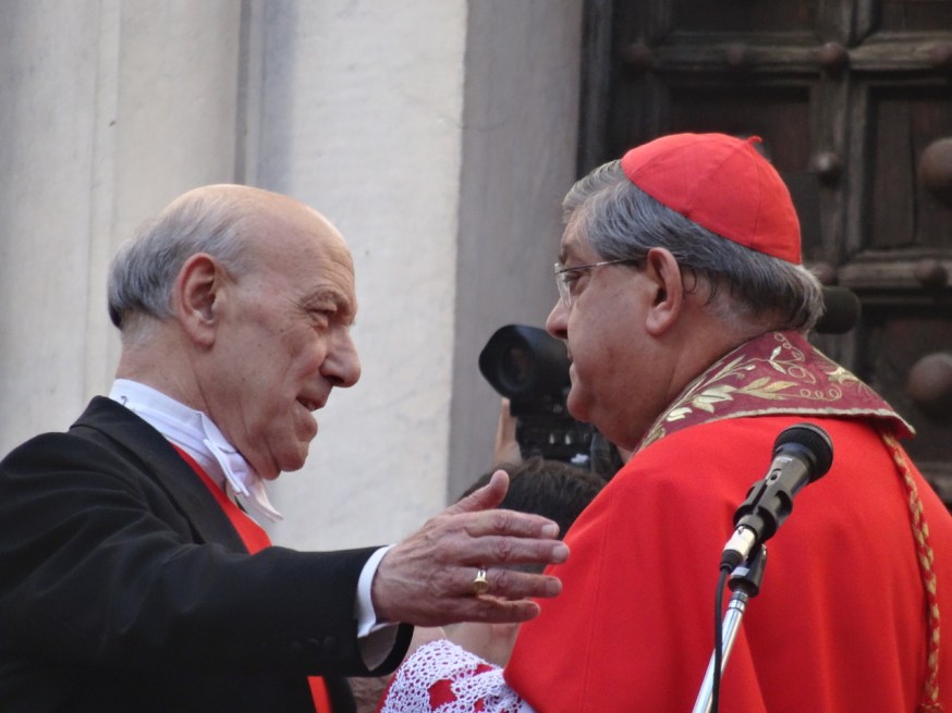 The moment has come to start the procession through Naples, Italy